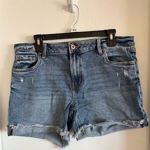 Classic Blue Denim Frayed Hem Women's Shorts